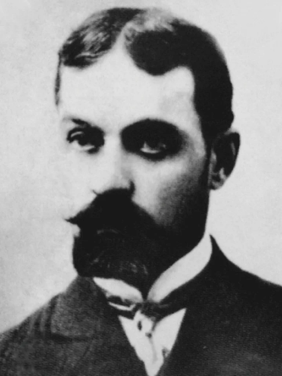 Аршак Гукасов