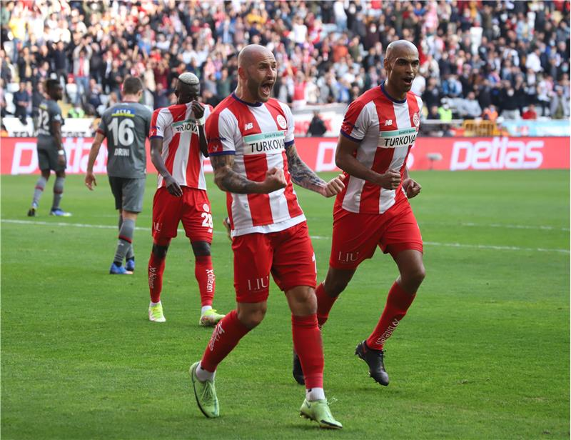 Фото ФК Антальяспор