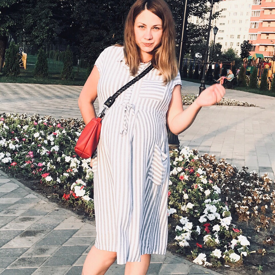 Я на 9-м месяце. Идеальная форма, и живот не огромный. Вес 60 кг