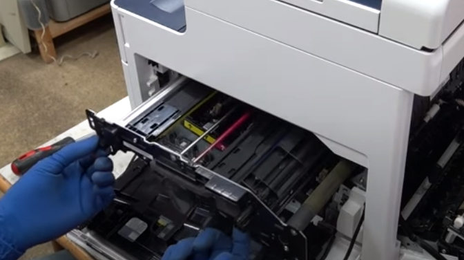 Расположение ручки на узле переноса