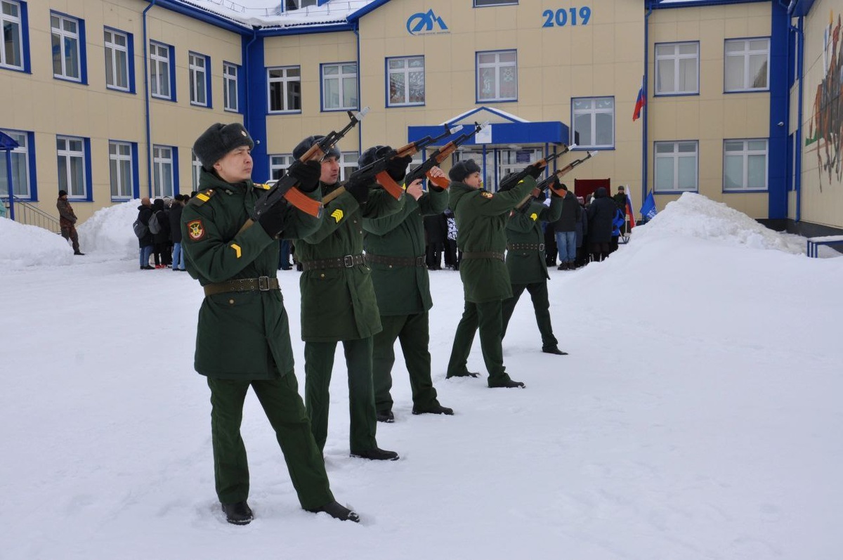  📷    В Домбаровском районе увековечили память о Евгение Дейнега и Амангосе Ермуханове Марина Шарт
