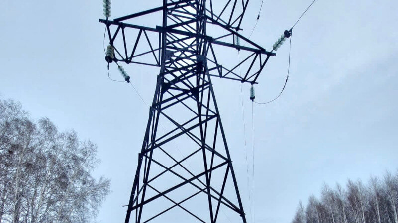     Опора ЛЭП. Фото предоставлено компанией «Россети Сибирь».