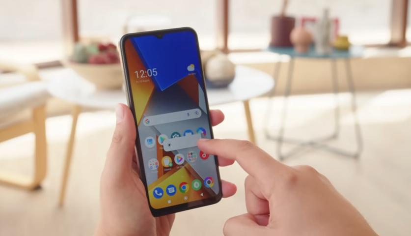 Poco M4 5G desing screen image