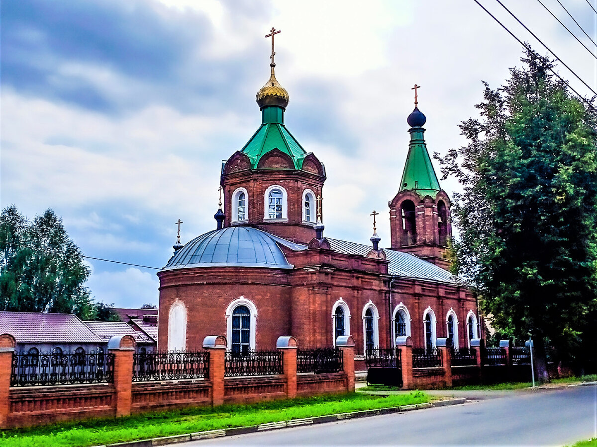 Покровская церковь  - во имя Покрова Пресвятыя Богородицы Русской Православной старообрядческой  церкви