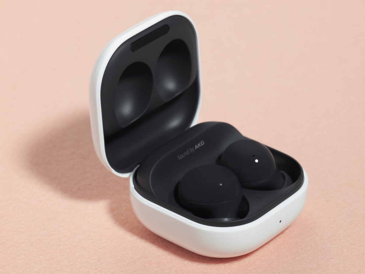 Наушники самсунг Buds Fe. Нашники Самсун гелакси Бадс Фе. R400 Galaxy Buds Fe Gray. Наушники Samsung Buds Fe в подарок.