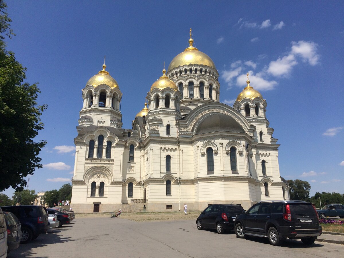 Новочеркасский войсковой Вознесенский кафедральный собор . Вид сбоку. Фотограф: Макаренко Наталья