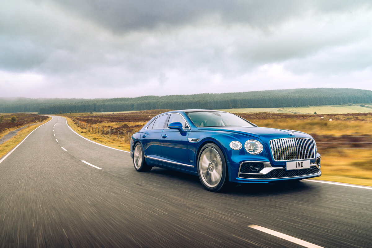 РђРІС‚РѕРјРѕР±РёР»Рё Bentley Flying Spur