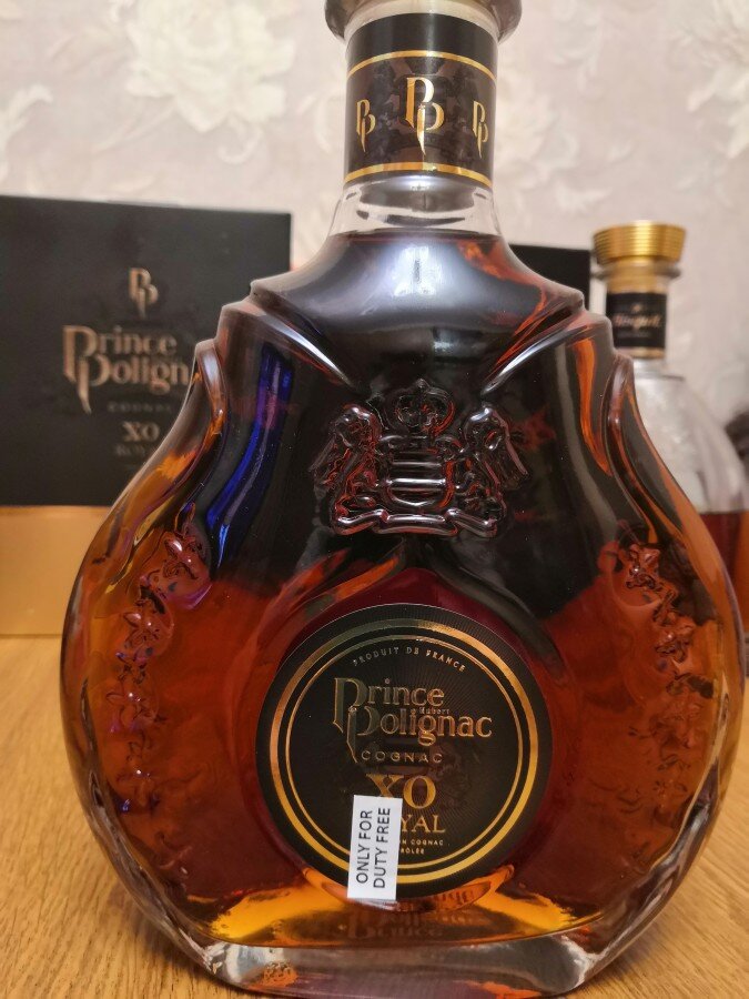 Французские коньяки Хеннесси Хо