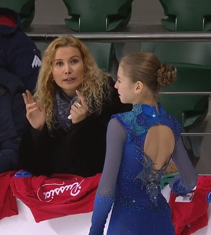 Была ли тутберидзе на свадьбе трусовой. Фигуристки тутберидзе. Тутберидзе этерис трусовой. Была ли тутберидзе на свадьбе трусовой. Фигуристки тутберидзе.