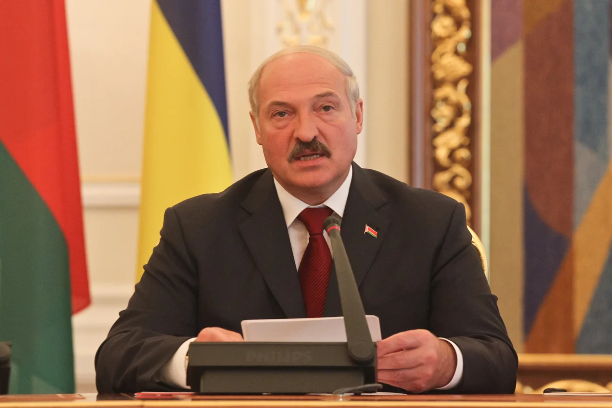 Сколько лукашенко у власти