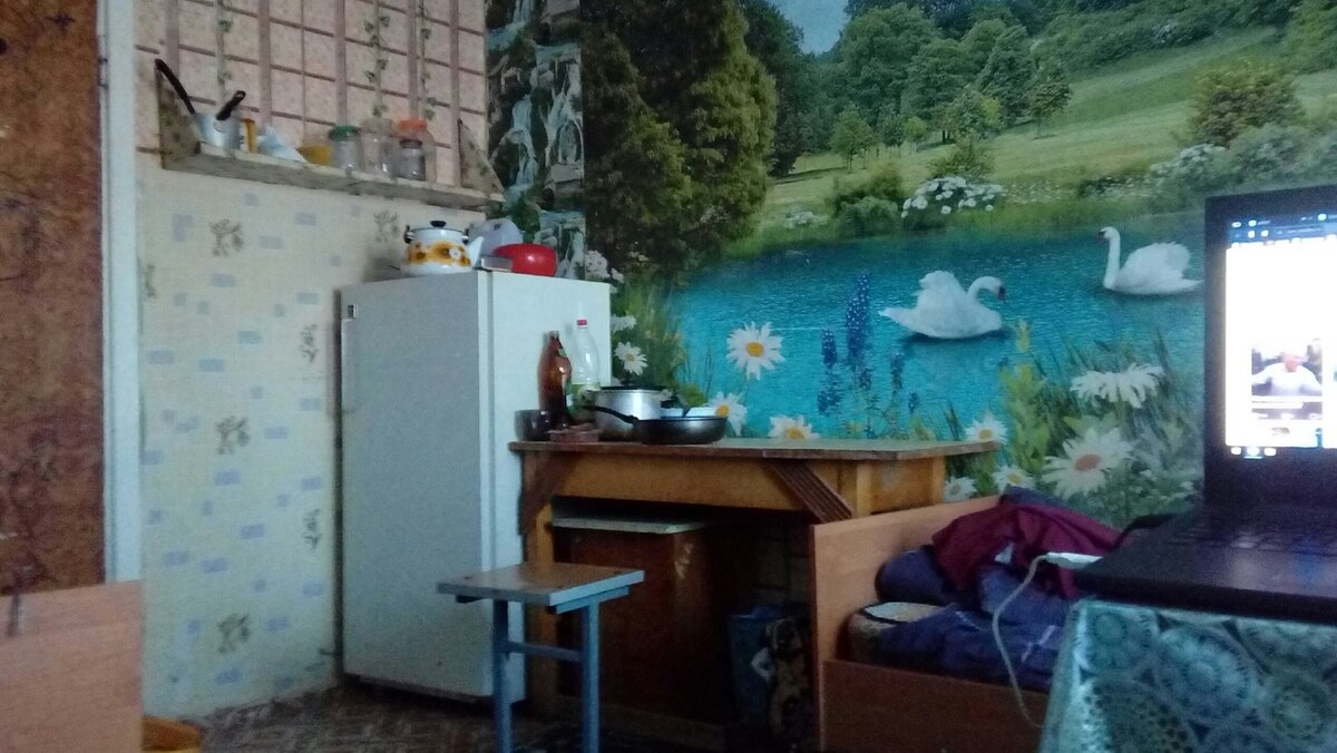 Вот это моя комната в общежитии.