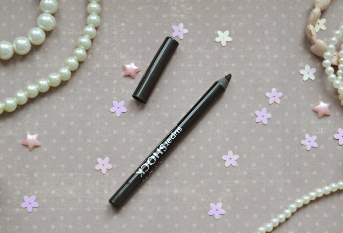 Гелевый карандаш для глаз Avon SuperShock Gel Eyeliner в оттенке "Black" ("Черный") 