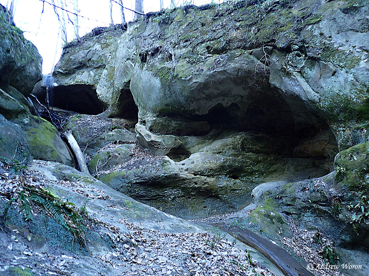 Богатырские пещеры горячий ключ