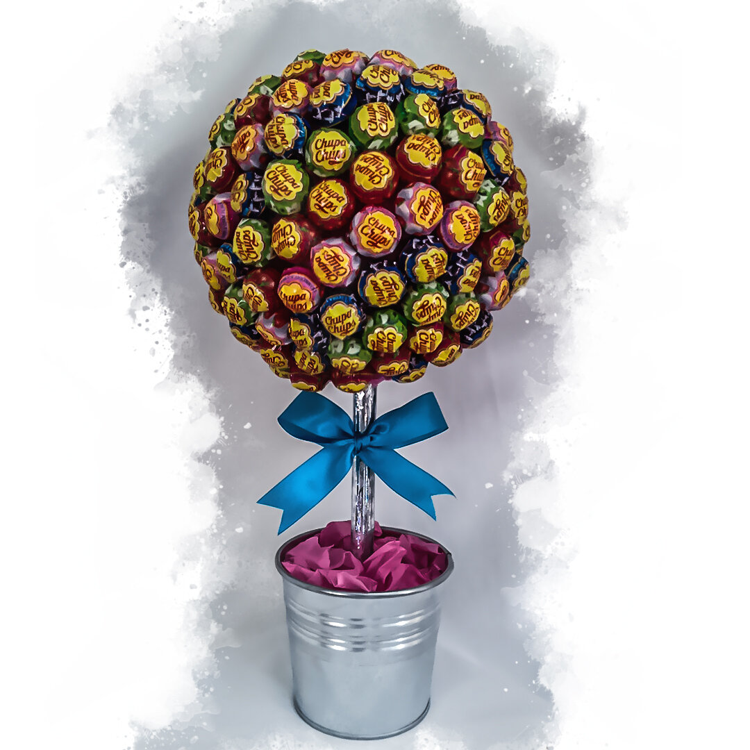 Пример дерева из чупа-чупсов