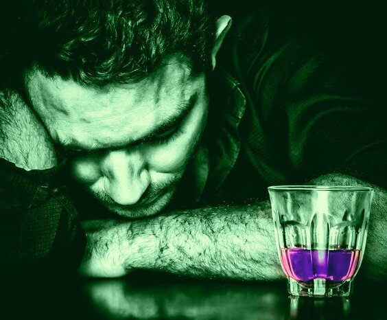 Позвоню ка я бывшей, почему бы и нет!