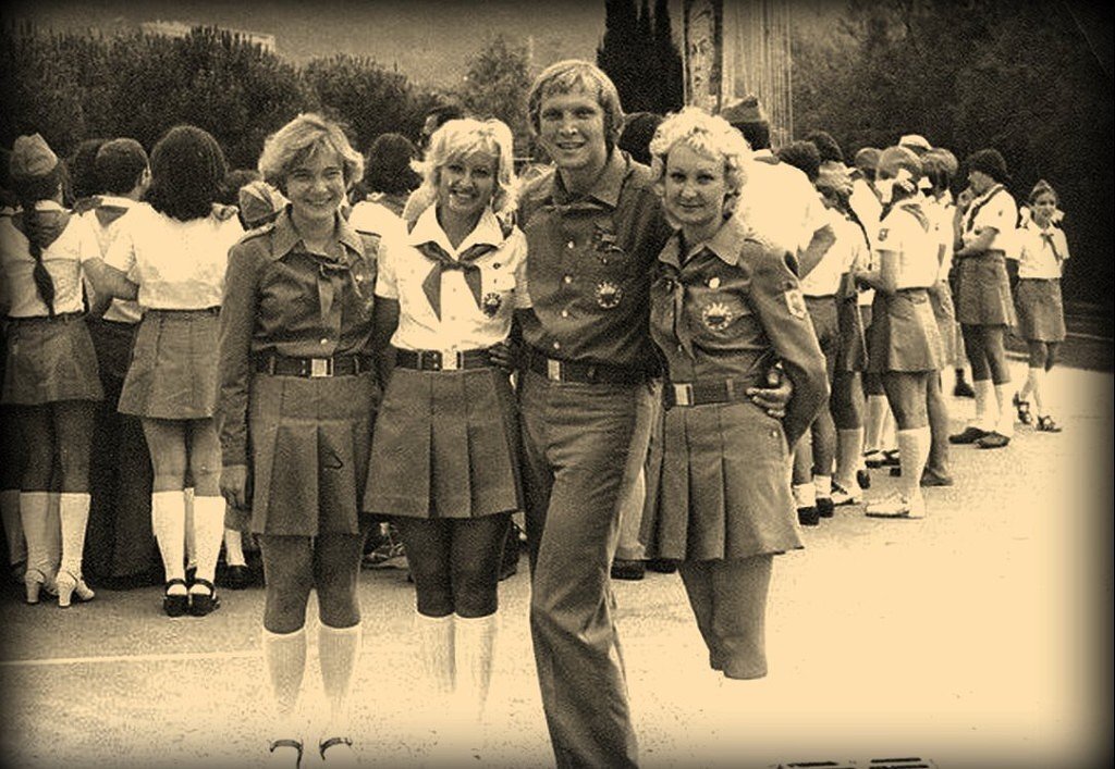 Школьная форма 70 х годов фото в ссср