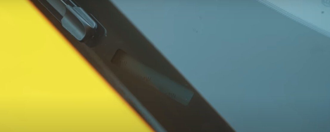 Шильдики BMW на Toyota Supra, лол)