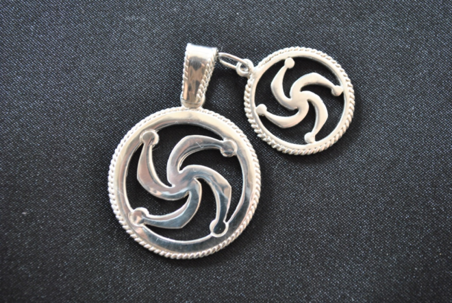 Символ рода