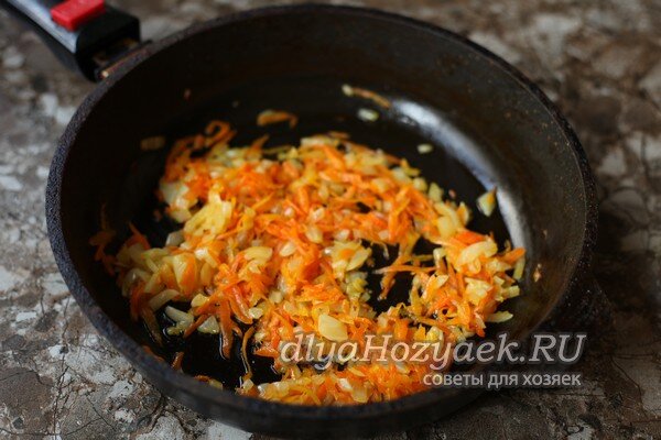 Обалденный кабачковый торт с морковью, луком и помидорами