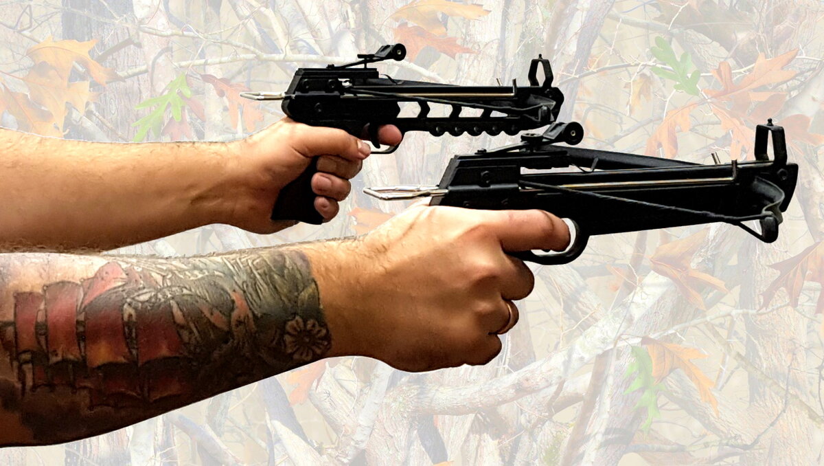 Стрельба по-македонски мини-арбалетами