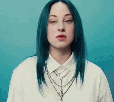 Алёна Косторная в образе Билли Айлиш (gif файл автора, источник - instagram.com/p/CDa5Gy_o-6G/)