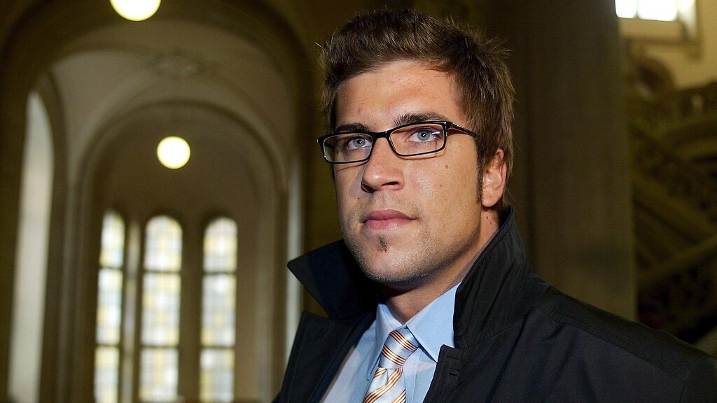 Роберт Хойцер