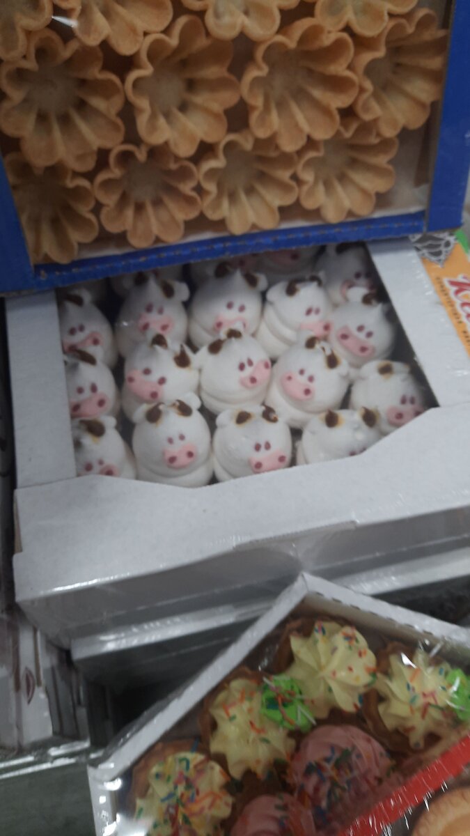 Суфлейные пирожные,правда,они обворожительные?:)