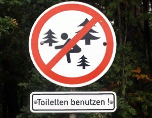 Toiletten benutzen!- Пользоваться туалетами!
