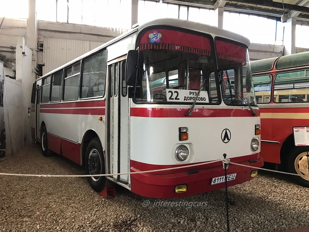 Старый, добрый, теплый, ламповый, многими любимый ЛАЗ-695Н "Львов"