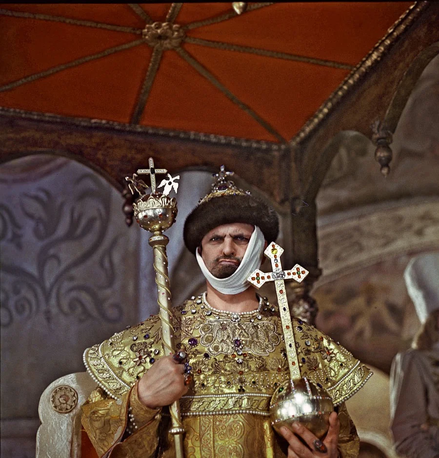 Кадр из фильма «Иван Васильевич меняет профессию»