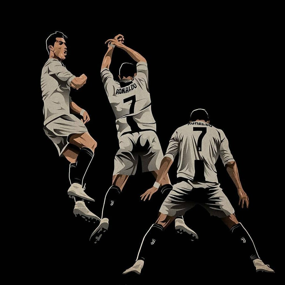 Криштиану Роналду перешёл в Ювентус чтобы снова доказать всем что он лучший везде где только играл! Он доказал что он лучший в Манчестер Юнайтед и в Реал Мадриде. Криштиану перешёл в Ювентус с несколькими целями а именно : Лига чемпионов ( с тремя разными командами), Золотой мяч ( в трёх разных командах) , Золотая бутса - конечно этого ещё не свершилось . Возможно в новом сезоне под руководством ранее тренировавшим Ювентус Максимилиану Аллегри получится выиграть эти награды . Несмотря на неудачю в ЛЧ а так же в борьбе за ЗМ Роналду уже побил несколько рекордов в Ювентусе: смог стать лучший бомбардиром в 3  разных   европейских лигах, 100 голов в 3 разных командах, все внутренние награды в 3 разных чемпионатах ( кубок, лига , суперкубок) . 