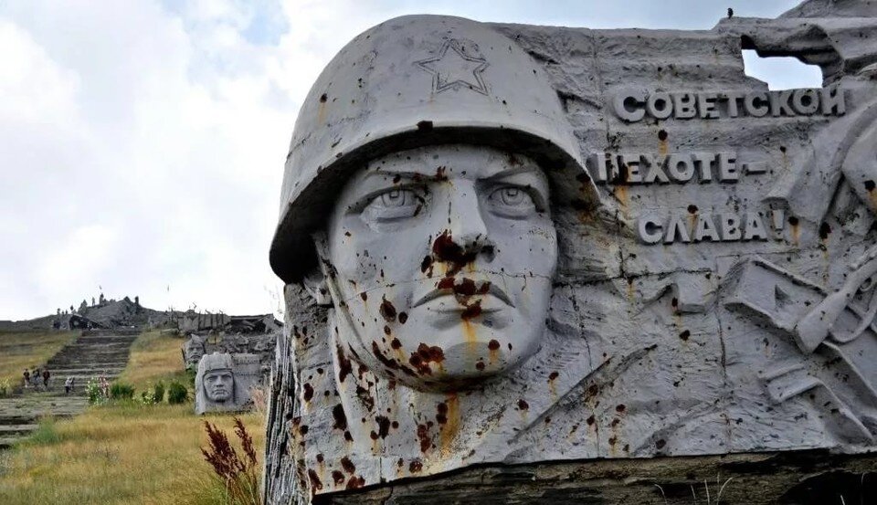 Детский рисунок саур могила - 89 фото