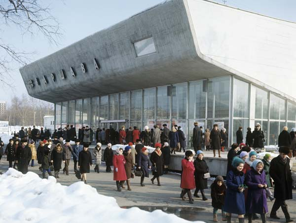 Кинотеатр "Варшава" времен СССР. Фото с сайта cinemaplex.rru