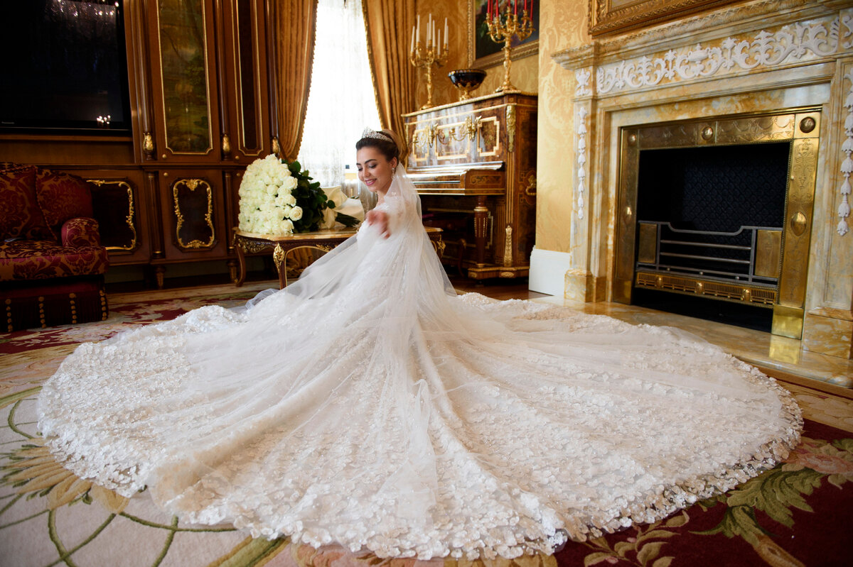 Невеста для сына миллиардера: по каким критериям отбирали будущую жену Саиду Гуцериеву