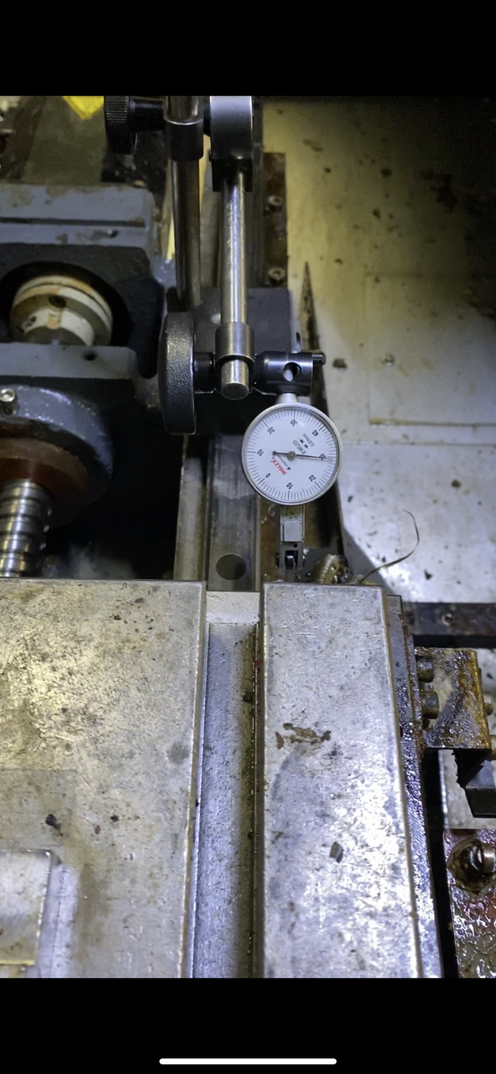 Ось X качнули стол, индикатор ушёл на три десятки