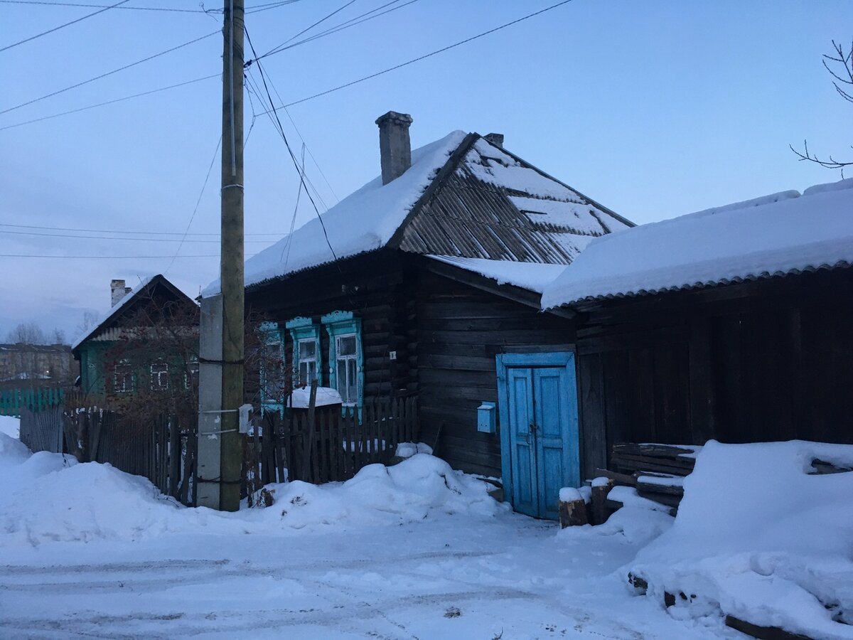 Интересные двери.