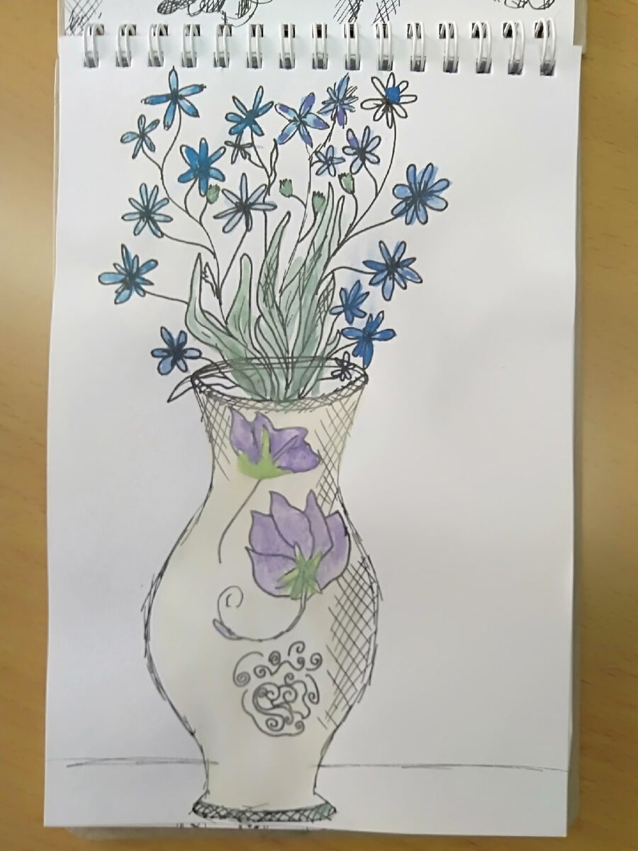 Ваза с цветами. Элина 9 лет