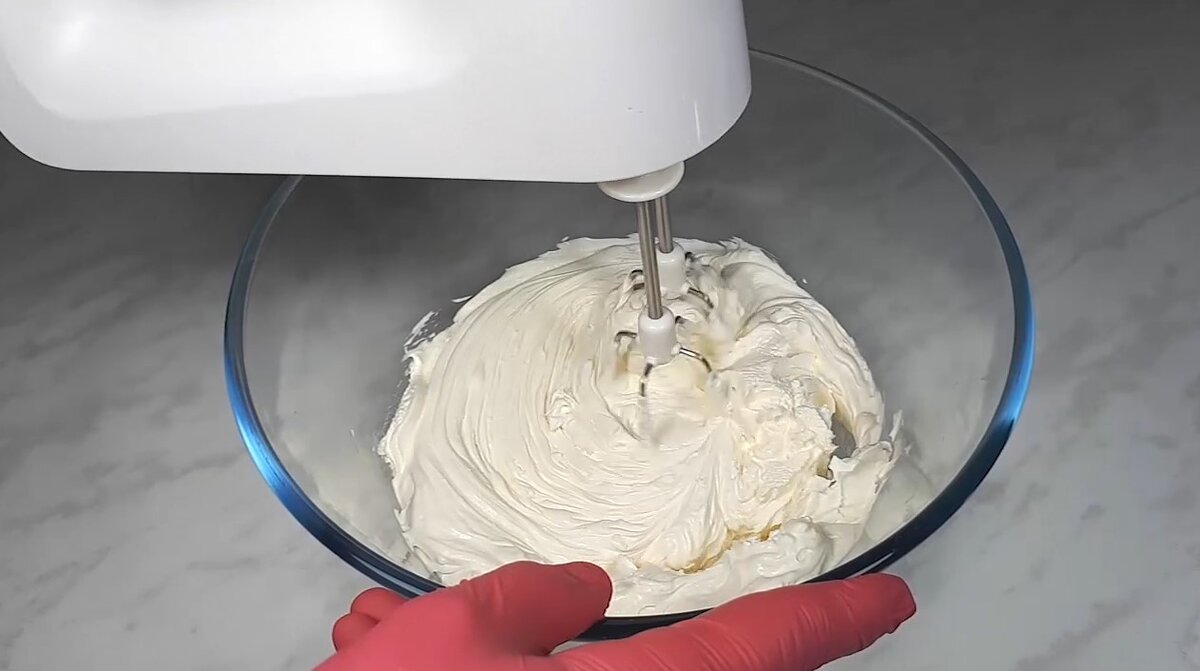 12 интересных рецептов сметанного крема для торта