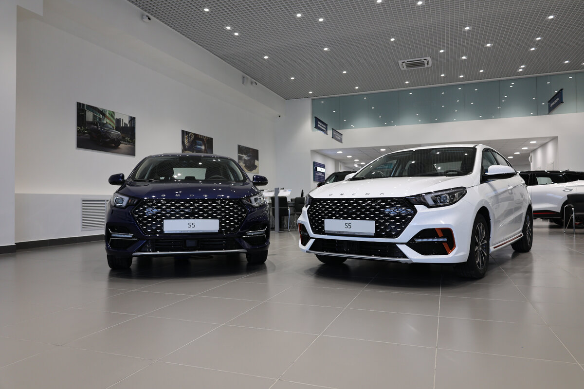 Omoda S5 1,5 и Omoda S5 1,5Т