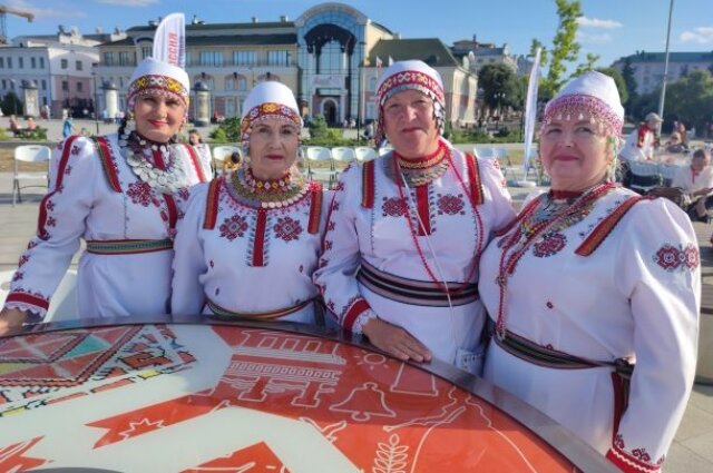    Мастерицы чувашской вышивки. Фото: «АиФ»-Чувашия»