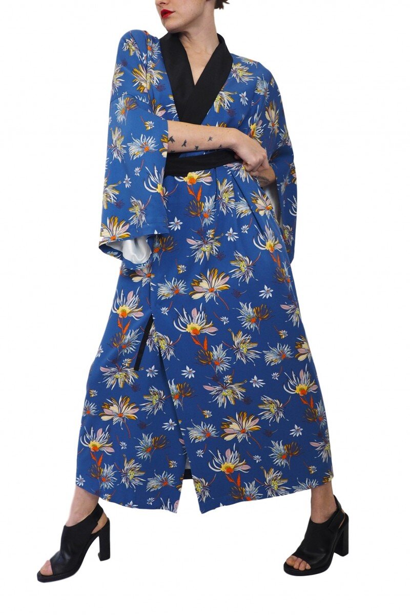 Купить онлайн  можно здесь: https://yanabesfamilnaya.com/index.php?route=product/product&path=188&product_id=475