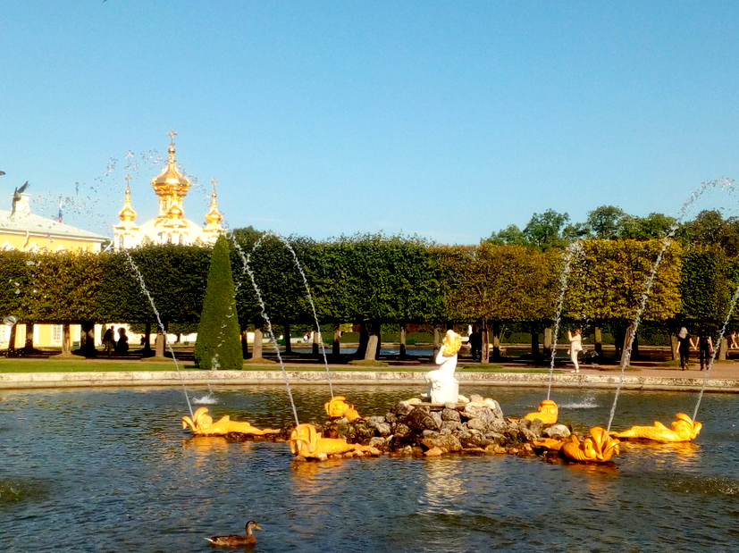 Фонтан Межеумный в Петергофе. Фонтан дубовый в Петергофе. Петергоф фонтаны верхний парк. Петергоф фонтан Межеумный Нептун дубовый.