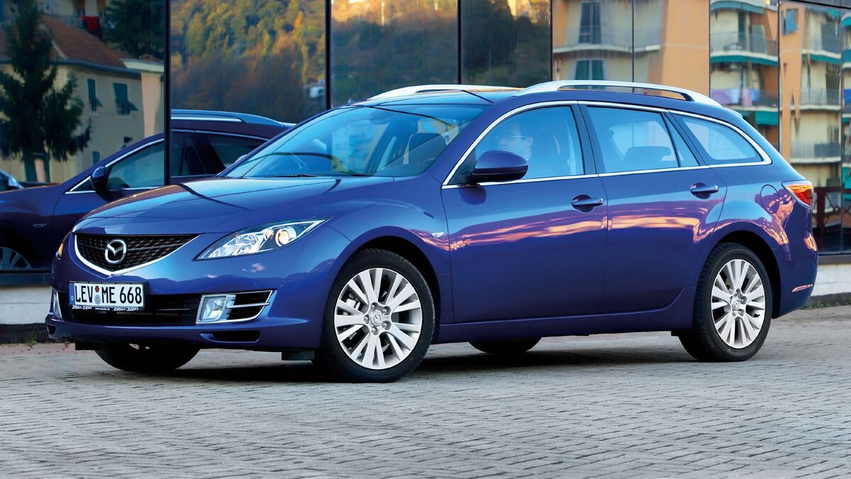 Mazda6 универсал. Фотография взята с сервиса Яндекс Картинки