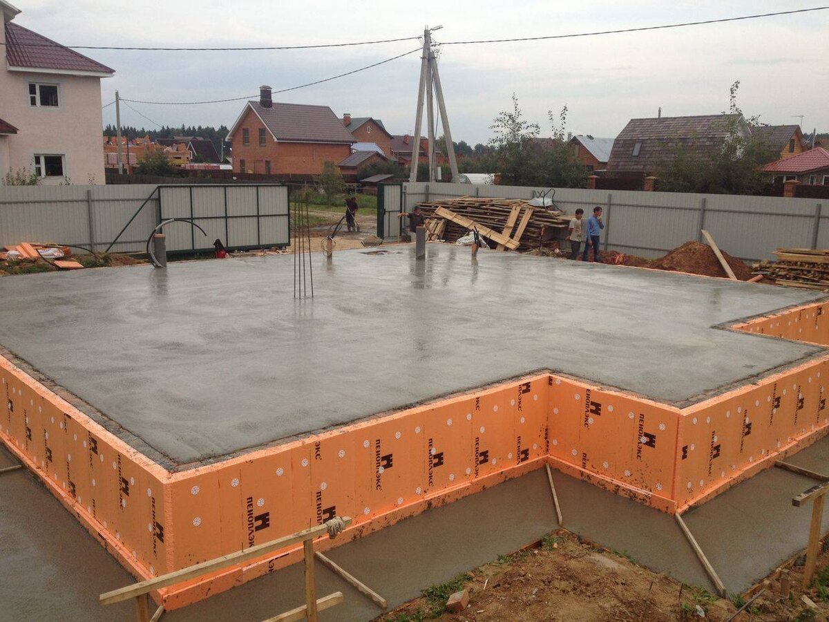 Фундамент под гараж (источник фото: Яндекс.Картинки)