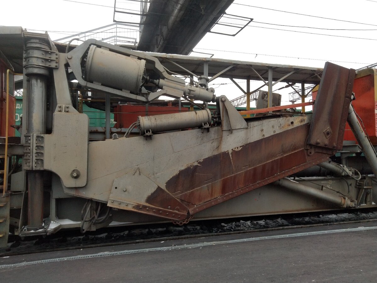 Боковой нож - отвал