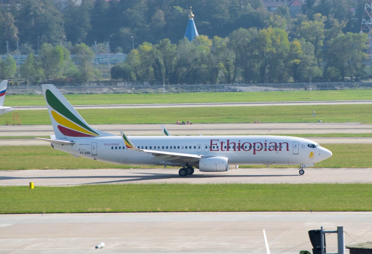 Almasria universal airlines что за авиакомпания. ALMASRIA Universal Airlines a321. Ethiopian Airlines 737-800. Boeing 737-800 эфиопские авиалинии. Боинг 737-800 египетские авиалинии.