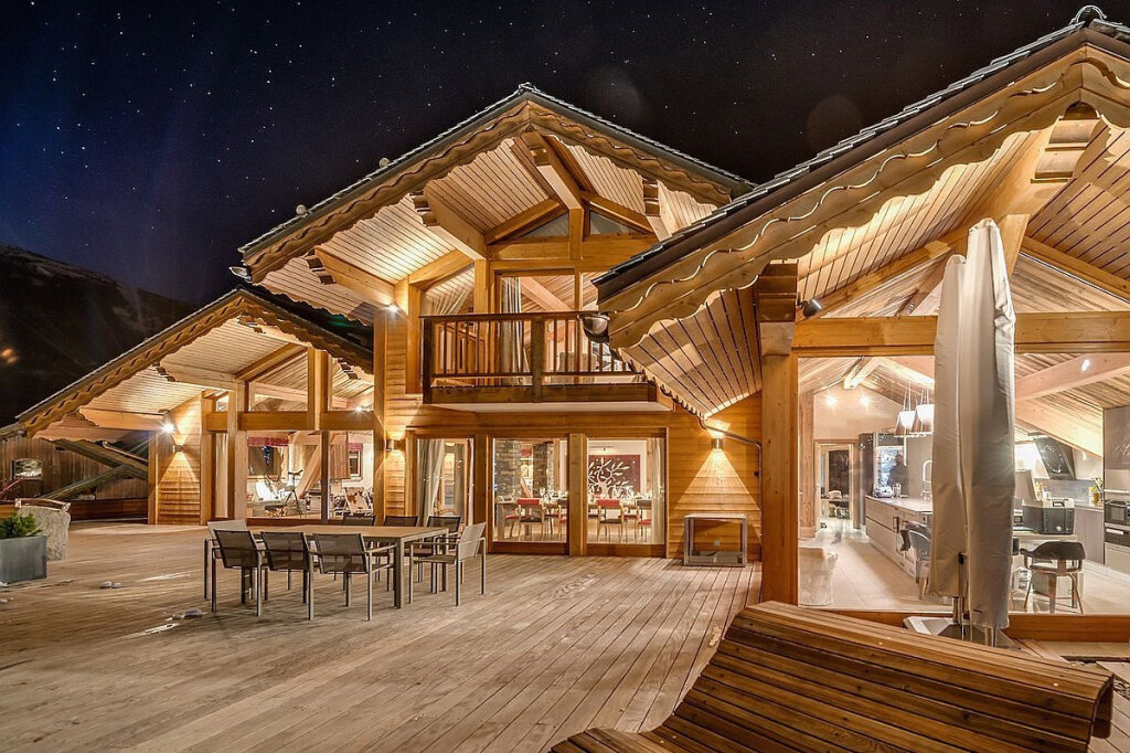 Концепция основного здания с мягкими окнами от Эдисон Тент