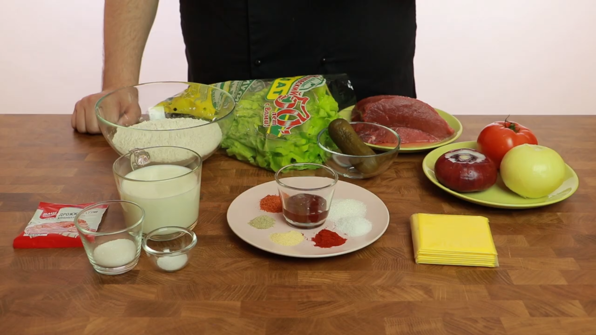 Ингредиенты наглядно! Майонез, лимонный сок и куриное яйцо спрятались за кадром )))