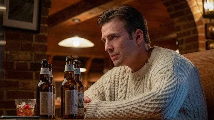 Крис Эванс снялся в роли выкупа Драйсдейла, внука Харлана Тромби, в "Ножах наружу" Риана Джонсона.