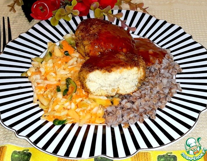 Очень вкусные и сочные котлеты в сырной панировке.